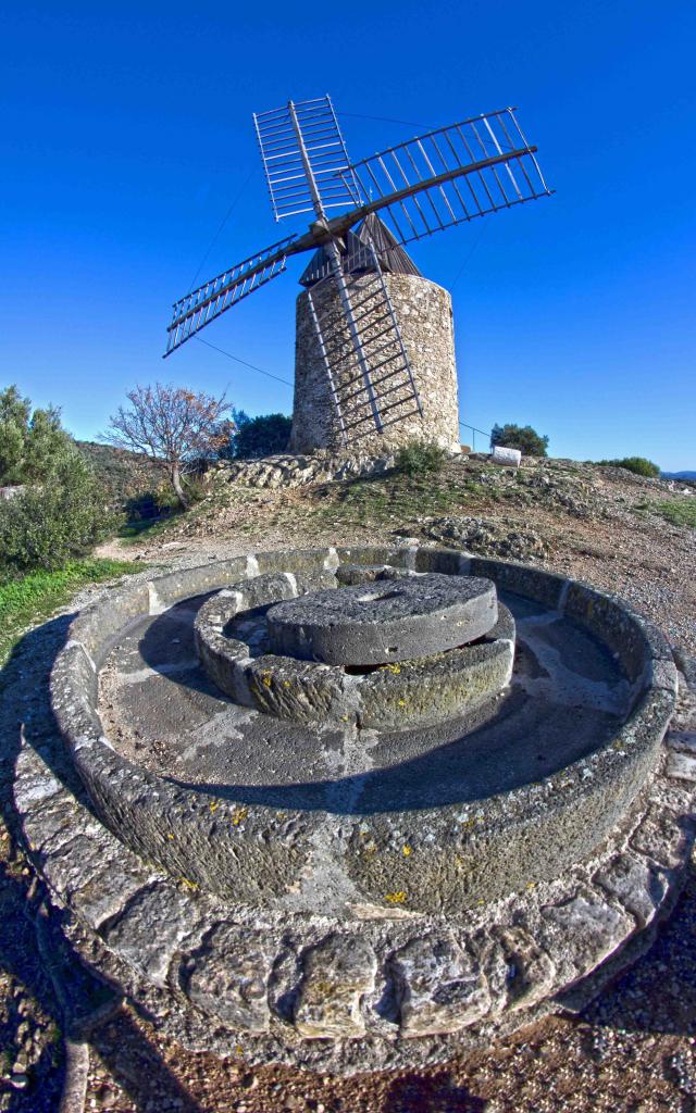 Moulin Saint Roch Grimaud Var (6)