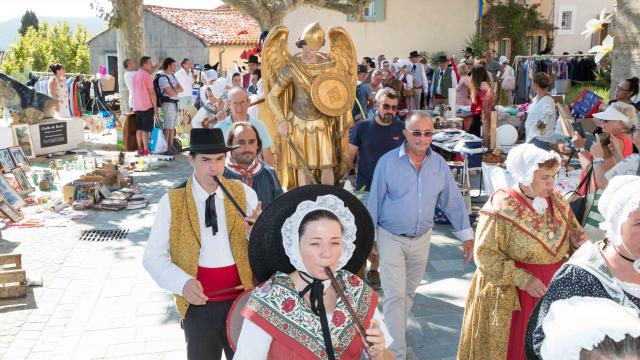 Fete Saint Michel Grimaud Provence (15)