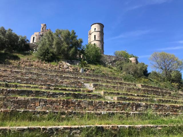 Les Exploratrices Golfe De Saint Tropez Grimaud Chateau