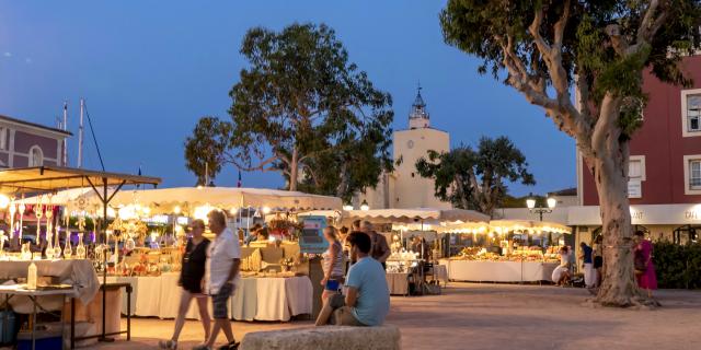 Marche Nocturne Port Grimaud Cote D Azur (3)