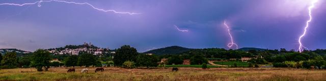 Par Temps De Pluie Grimaud