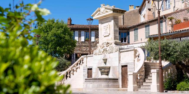 Grimaud Village Historique Var (70)