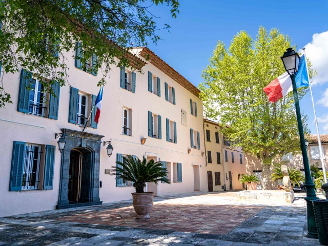 Mairie De Grimaud (2)