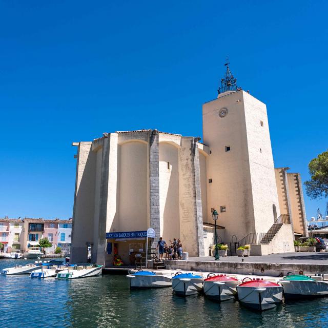 Eglise Port Grimaud (15)