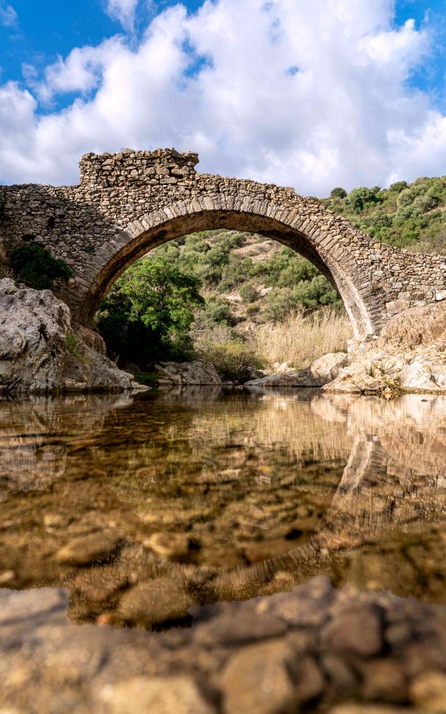 pont-des-fees-grimaud-var-21.jpg