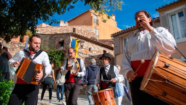 Fete Saint Michel Grimaud Provence 34