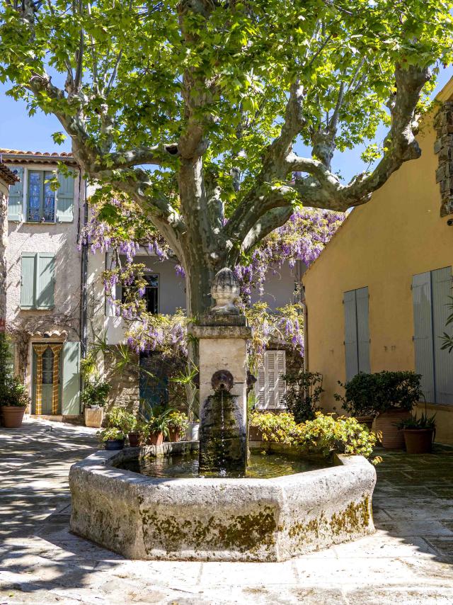 Grimaud Village Historique Var 90