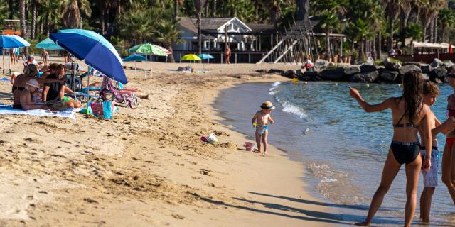 Plage Port Grimaud Cote D Azur 13