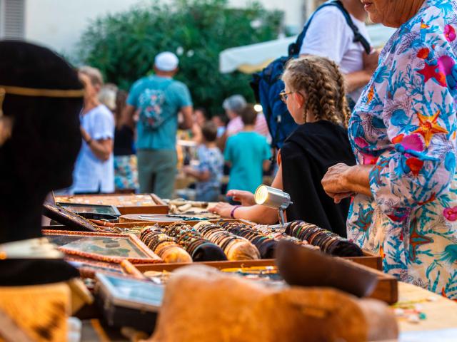 Fete Village Grimaud Var 35