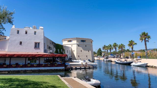 Port Grimaud Cite Lacustre Cote D Azur 86