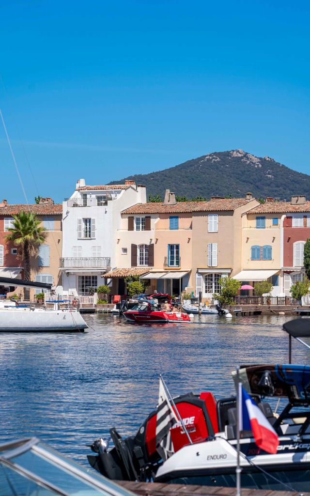 Port Grimaud Cite Lacustre Cote D Azur 92