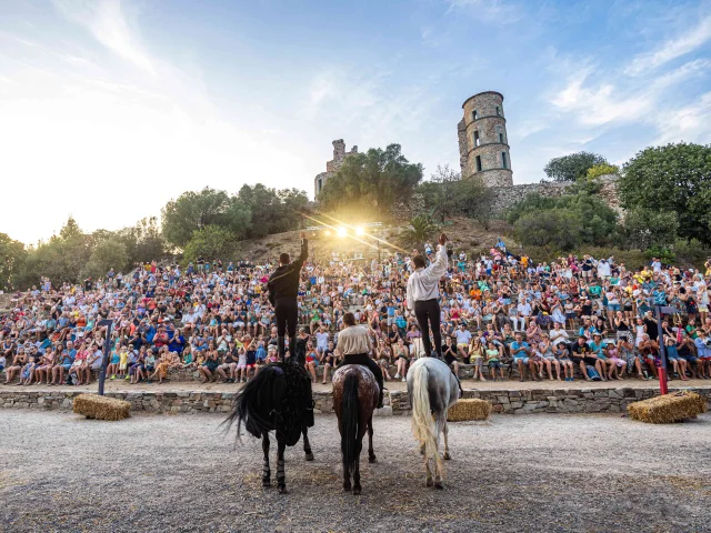 Les Medievales Grimaud 23