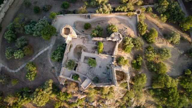 Chateau De Grimaud Var 24