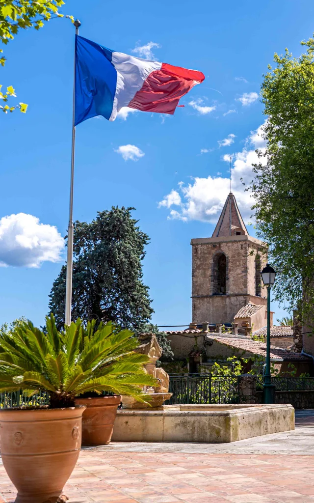 Eglise Saint Michel Grimaud Var 32